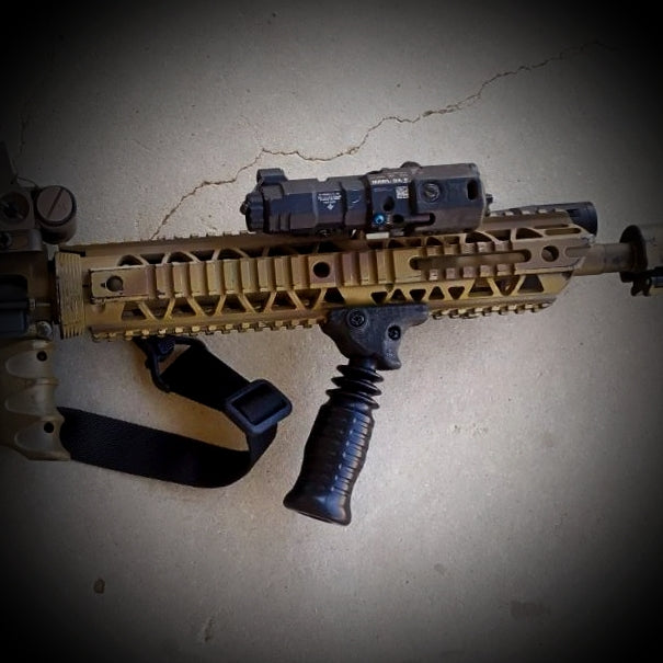DPM Grip Black Long – Flexible Tactical Grip